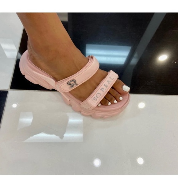 Shoes - GSUWOO SO REAL PINK SANDALS